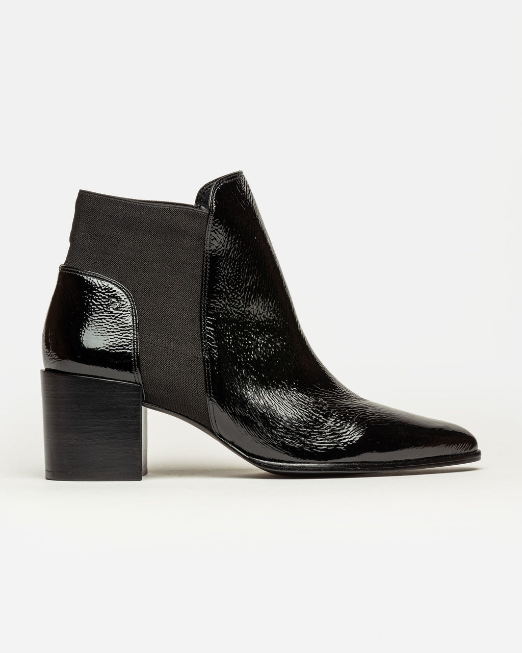 Bota caña baja June en cuero gloss