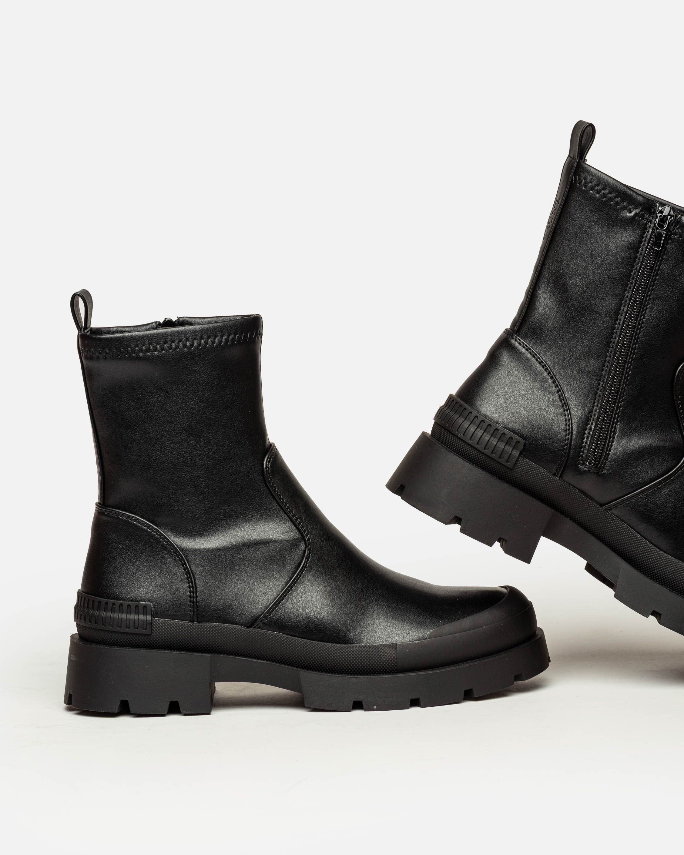 Bota caña media Kim en efecto cuero