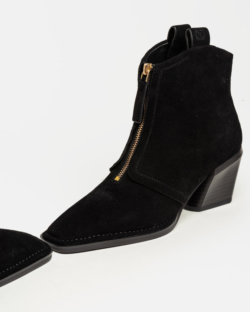 Bota caña baja Eleanor en gamuza