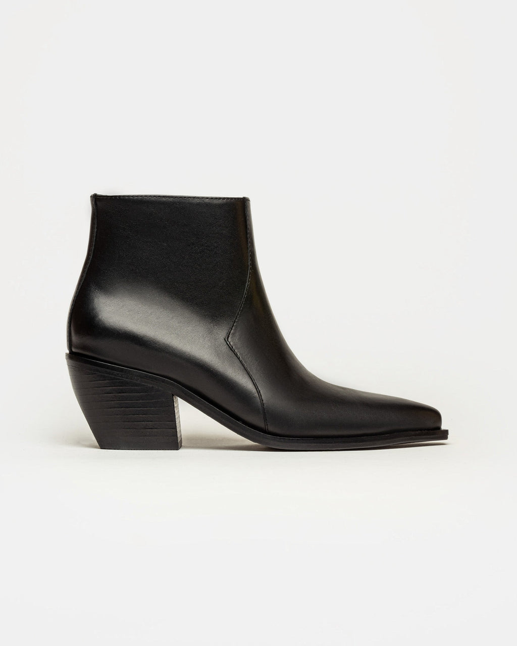 Bota caña baja Cash en cuero liso