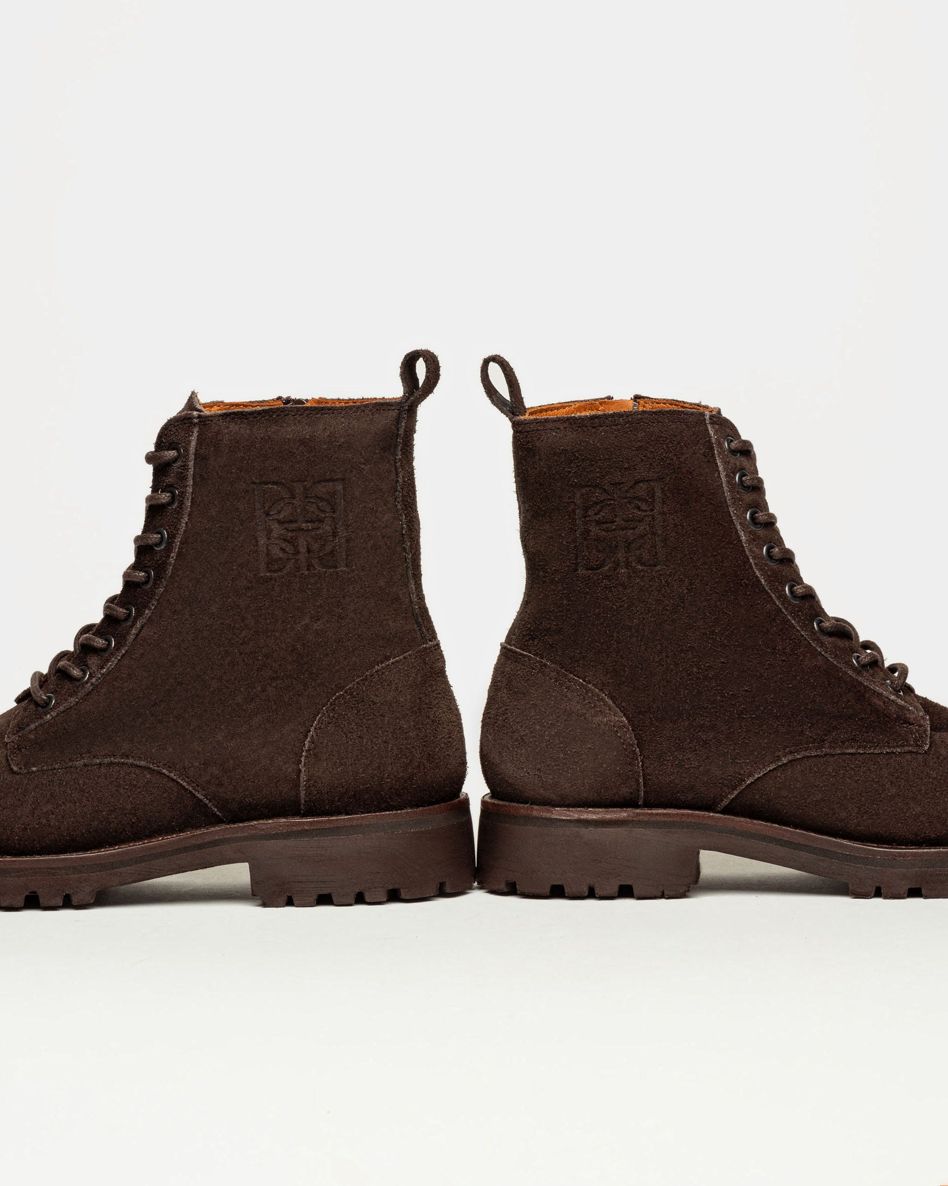 Borcego New harvey en gamuza