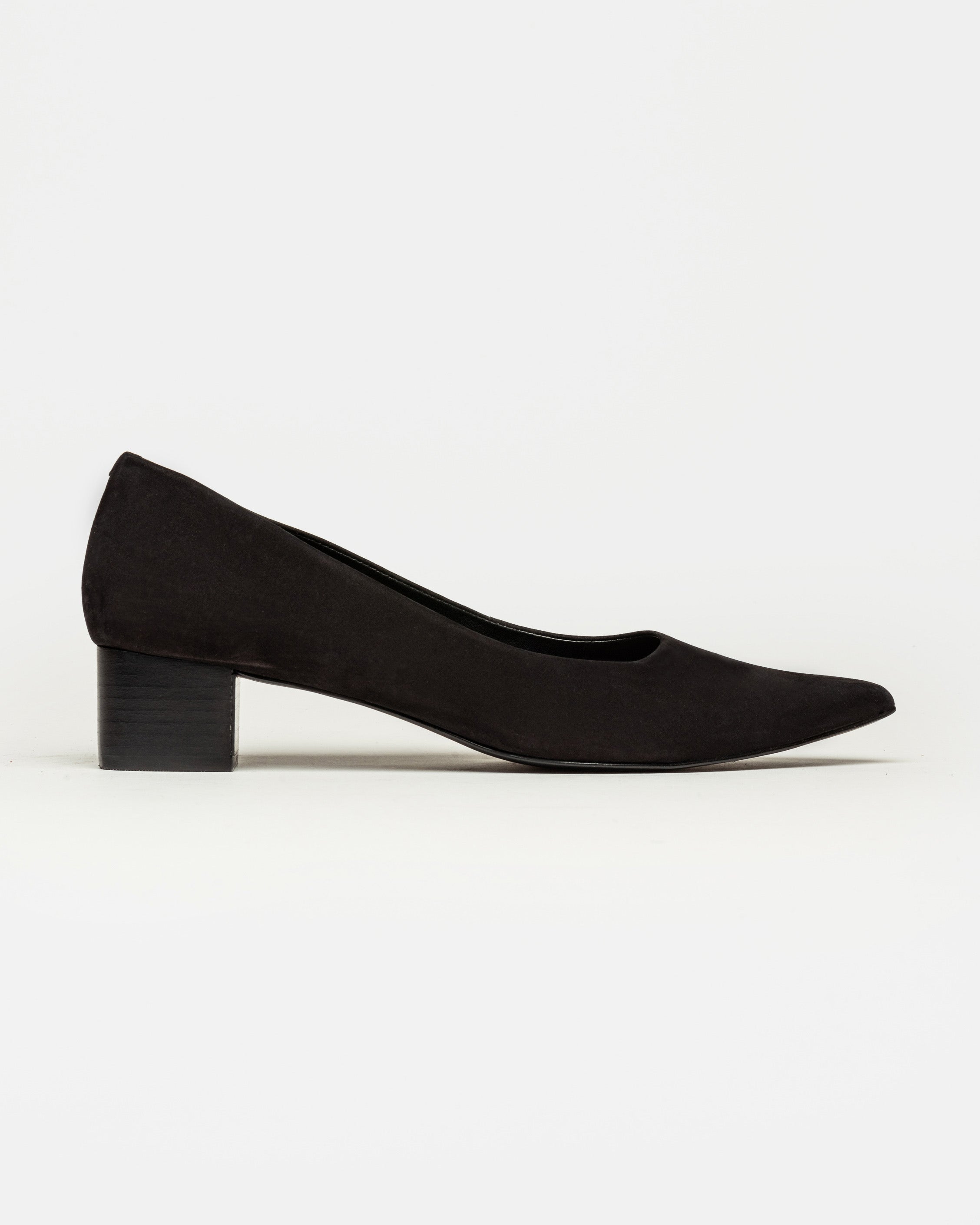 Stiletto Alanis en cuero nobuk