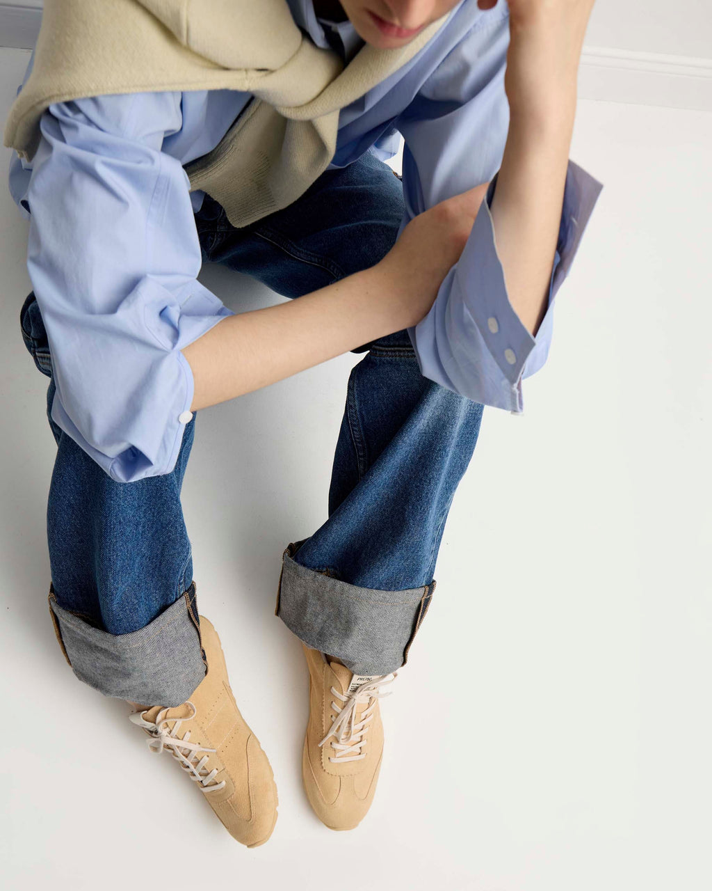 Sneaker Julie en gamuza
